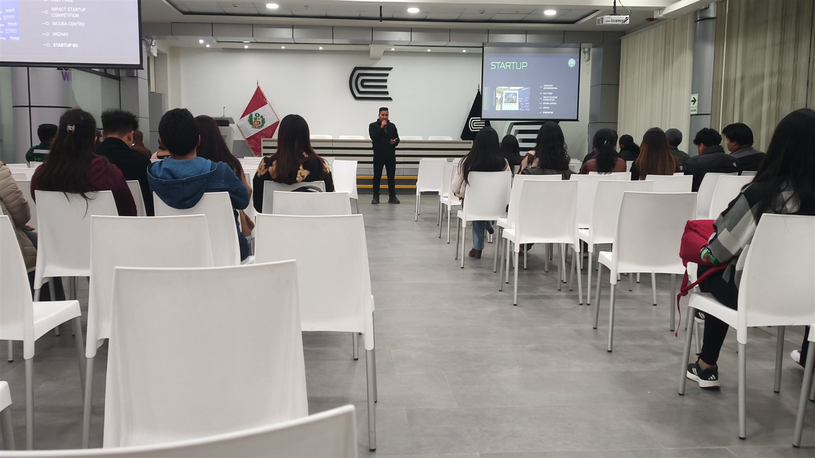 Convenio con la Universidad Continental